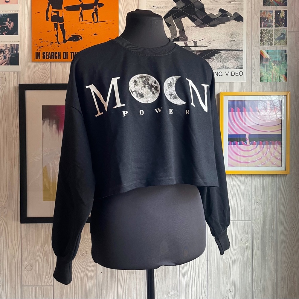 Moon Cropped Black Crew Neck Sweatshirt Celestial Goth Kawaii Tarot Astrology